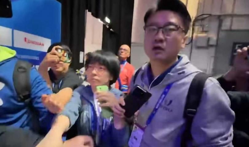 世大運/中華跆拳男團奪銀　體育署譴責大陸搶奪賀電惡行