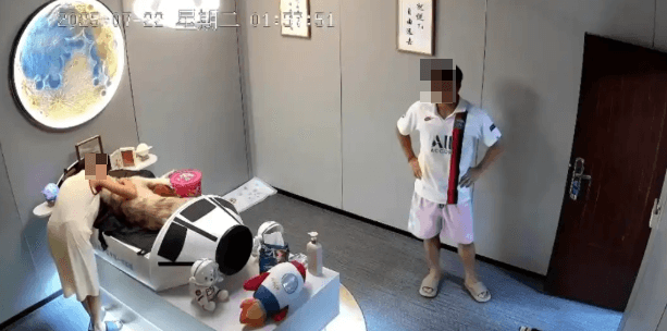 愛犬遭陸寵物店「活活烘死」　飼主怒控店家謊稱「中暑」