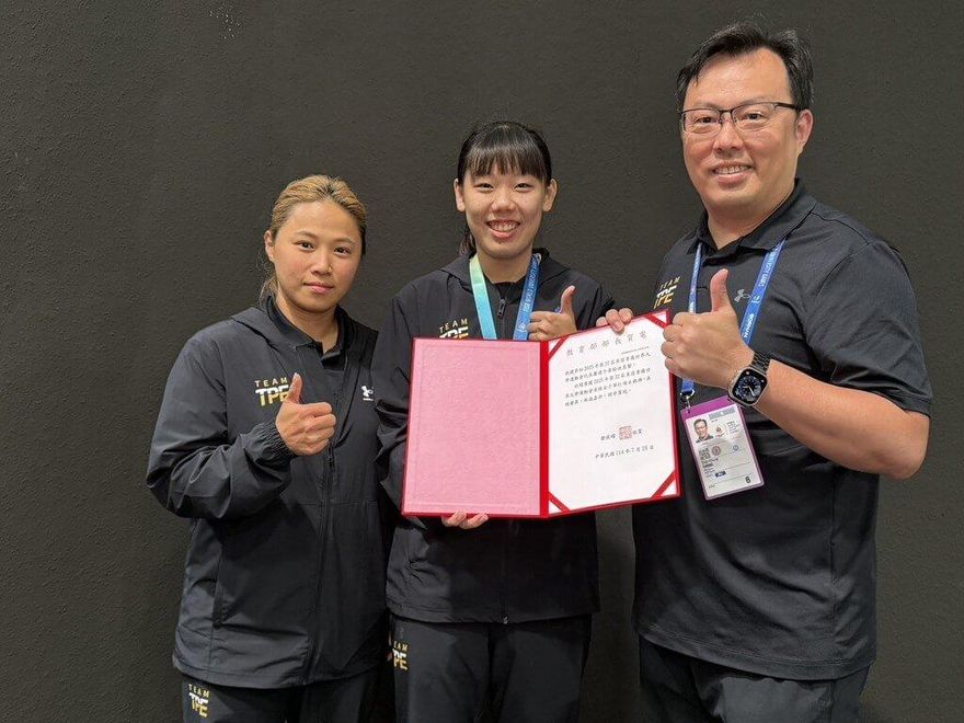 世大運/FISU建議戶外頒賀電！體育署堅持第一時間頒給女桌銀牌黃愉偼