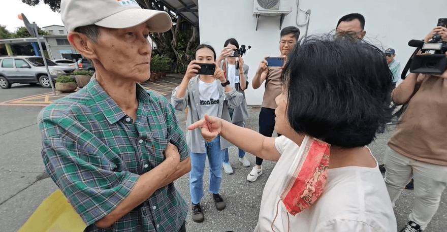 「葉霸老師」投票爆衝突！婦人衝出控「教壞我兒」花蓮警方曝最新進度