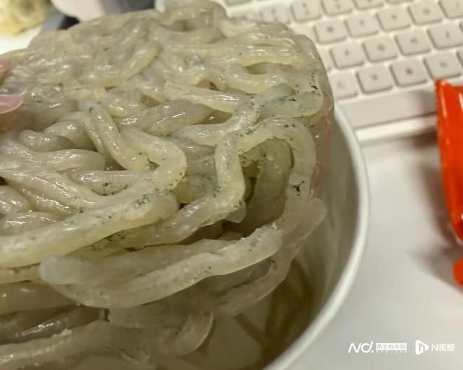 汪小菲「麻六記」出事了！酸辣粉驚爆發霉　被陸Costco下架