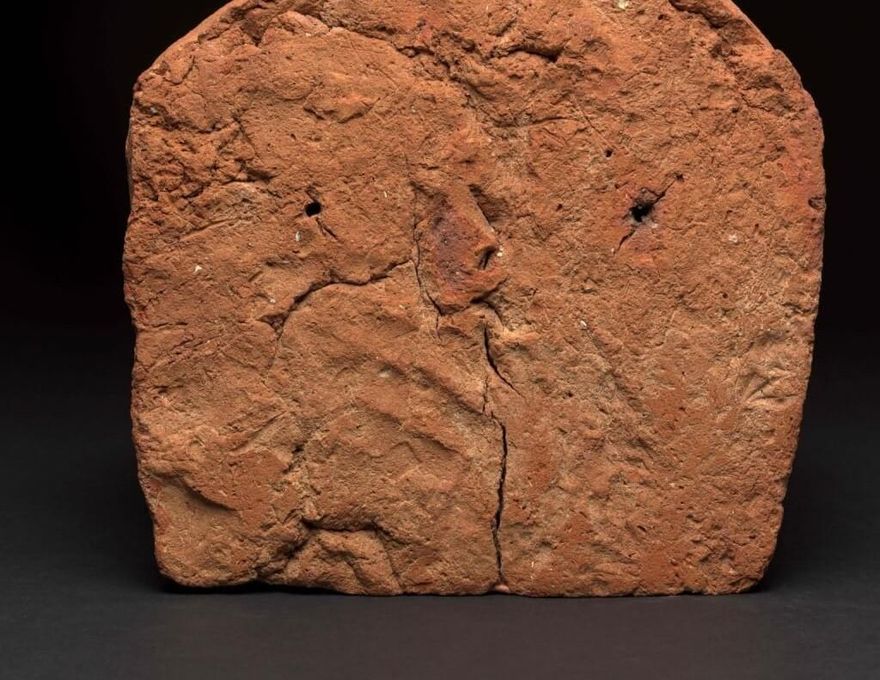 英國博物館新發現　4000年前埃及文物留匠人手印