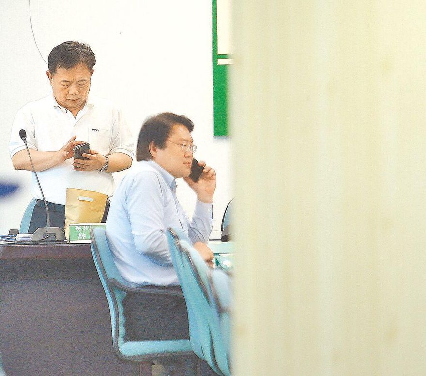 林右昌請辭民進黨祕書長　林錫耀可能2度回鍋