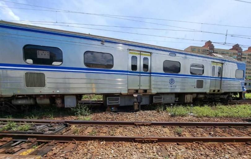 台鐵湖口新豐路段受阻！貨車司機觸電事故釀列車延誤