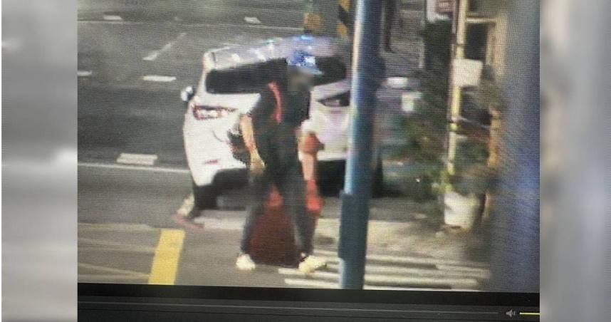 新莊棄屍案！拖行李箱步行400公尺　疑犯裝扮曝光