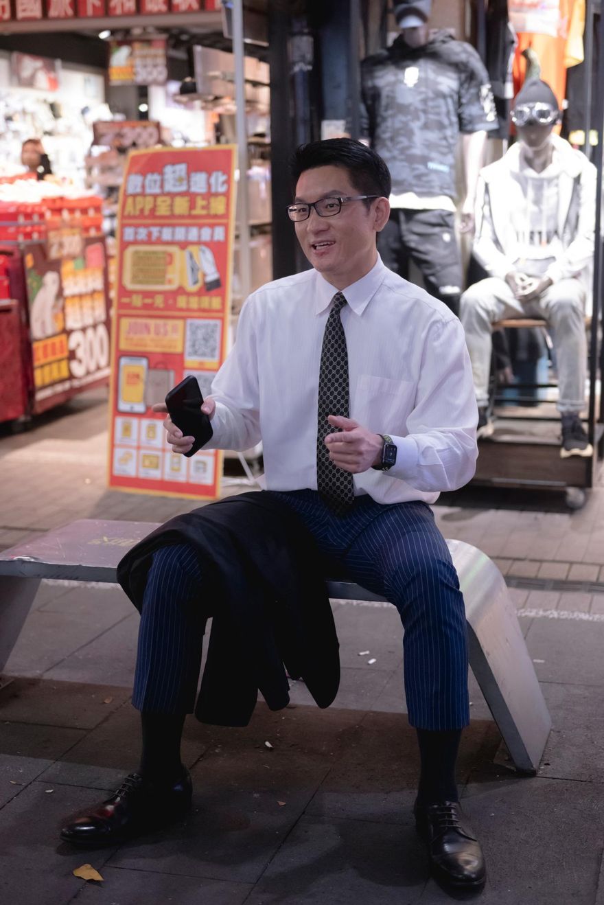 童仲彥假釋期滿近況曝！通過國考「新身分」超驚人