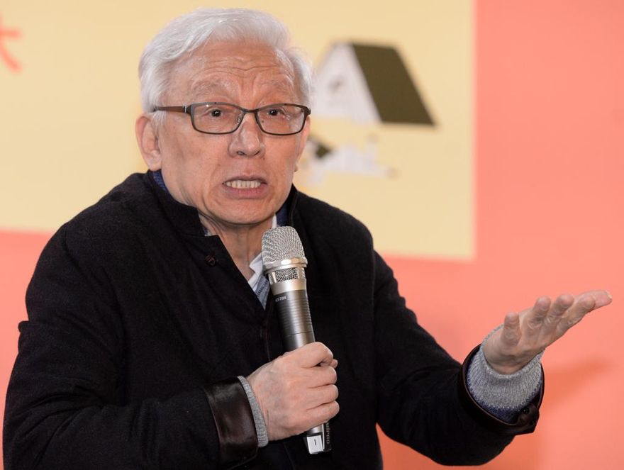 曹某又出狂言！游盈隆嗨唱改編神曲酸：昨夜興誠已墜落