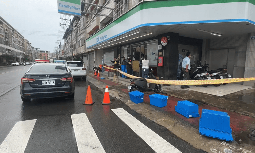 豐原超商驚傳兇殺案！57歲男買東西遭埋伏刺殺　送醫不治