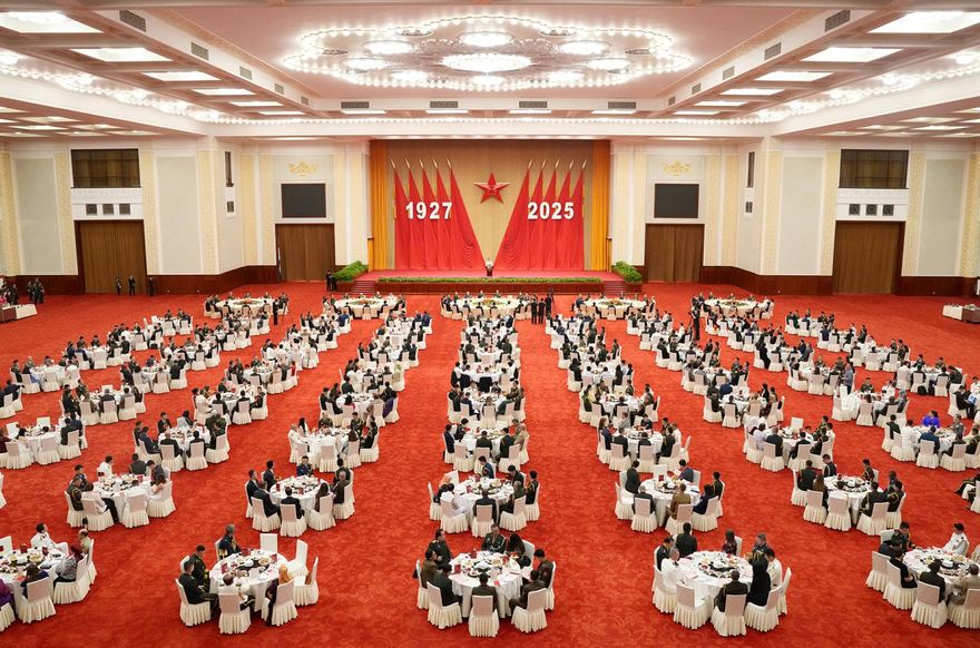 解放軍高層人事地震？7上將缺席建軍招待會　惹落馬猜測