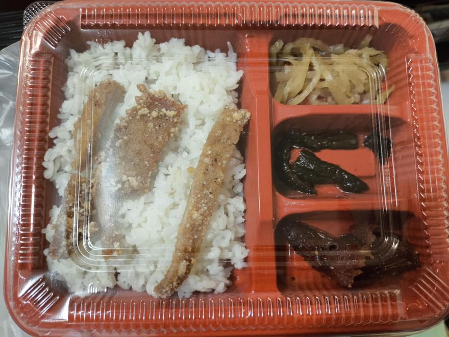 桃園69元便當被嫌「以為吃剩的」　店家：第一次做餐飲