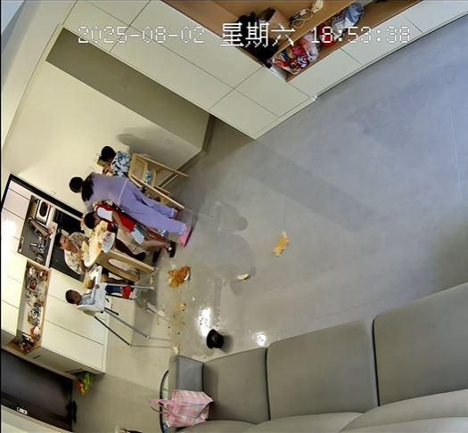 只因雞蛋被吃掉陸男怒噴10多分鐘　妻子崩潰翻桌：別吃了！