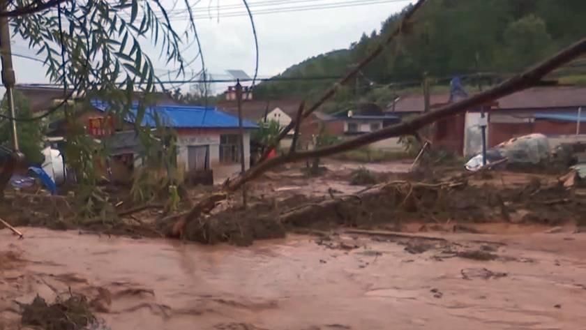甘肅暴雨多地爆山洪...已釀10死33失聯　習近平發話了
