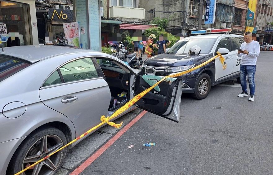 影/三重警匪追逐嫌犯開車衝撞　3員警、1民眾受傷