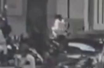 影/北市國中生下課驚見「陌生阿姨爽坐家中」　網虧：先問老爸吧