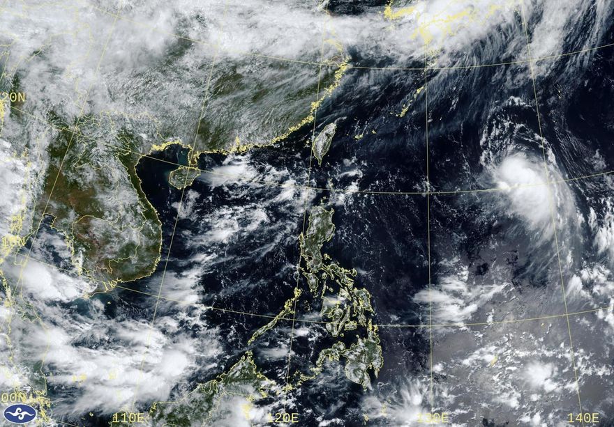 楊柳颱風恐貫穿台灣　氣象署：最快8/12海陸警齊發