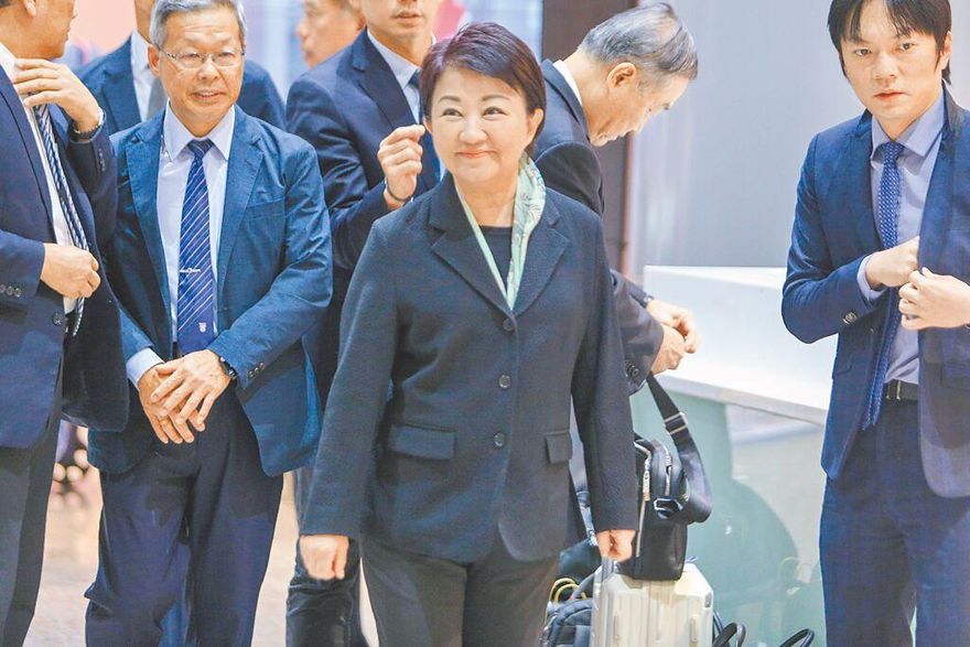傳盧秀燕不選國民黨主席　李乾龍：繼續勸進