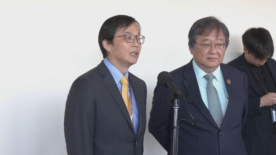 食藥署員工偷拍公文嘲諷王鴻薇　署長致歉：將記過調職
