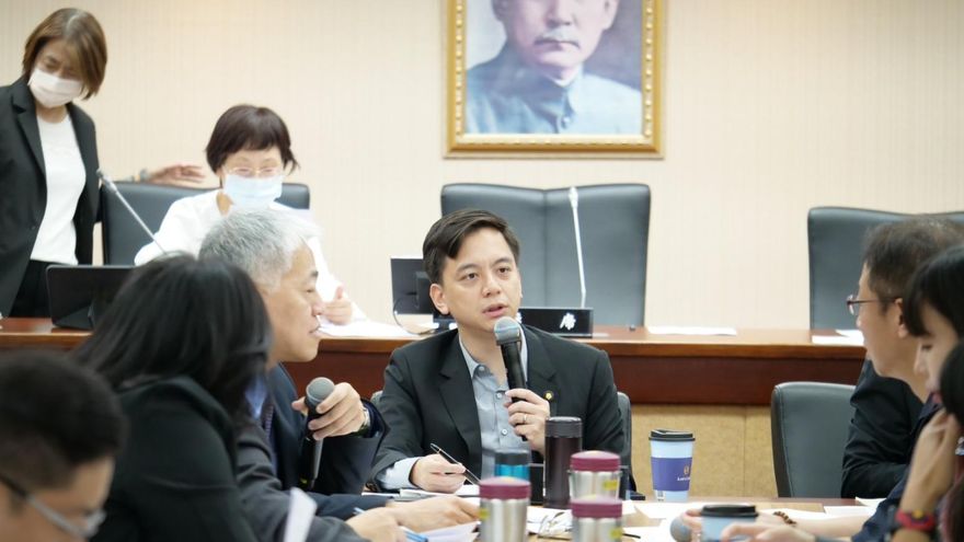 龜山慘淪施政末梢　延宕32年「行政區劃程序法」草案出委
