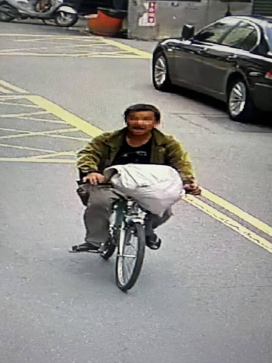 員林33歲遊民騎單車沿路揮刀　警全力追捕中