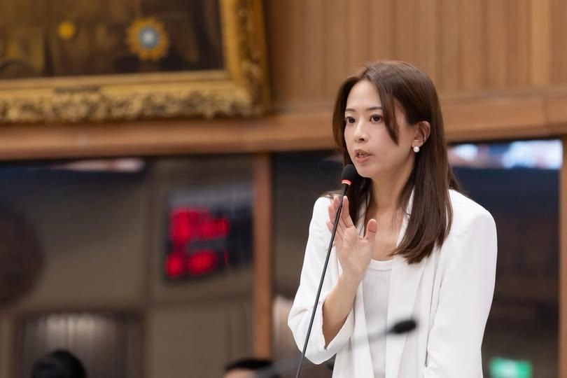 新北議會普發現金？江怡臻酸卓冠廷：你還是談粉底液好了