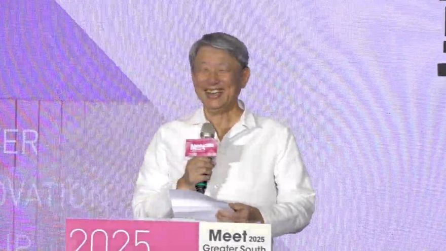 被傳823後下台一鞠躬　郭智輝致詞自嘲：我依舊照稿演出