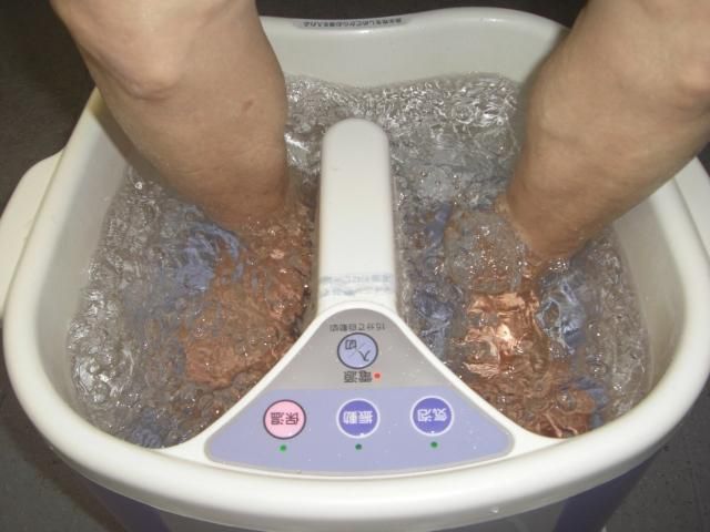 處暑日夜溫差大最怕著涼！中醫推「生薑泡腳」防感冒