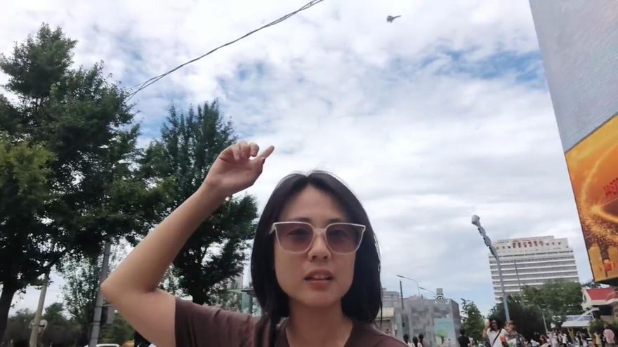 影/中天小姐姐直擊空中分列式！陸93閱兵彩排壓軸「直-10秀80字樣」