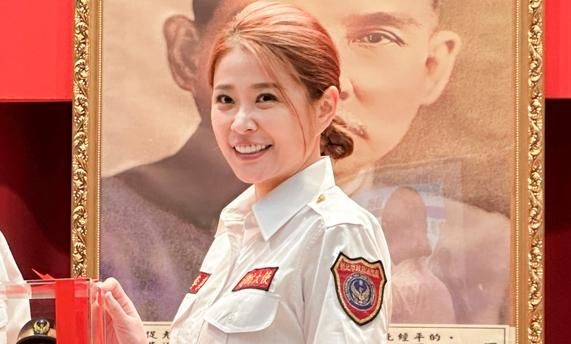 差點當軍人！李燕自曝「曾考政戰學校」  看《火神的眼淚》哭崩