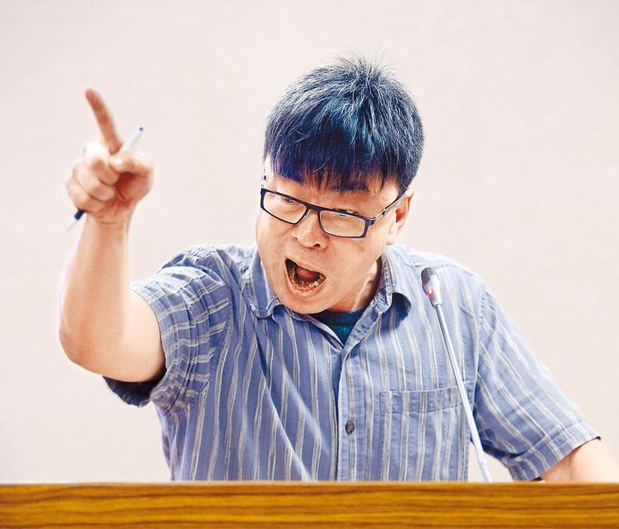 又發文逼宮誰？段宜康：只要捨得就不必為自己找理由