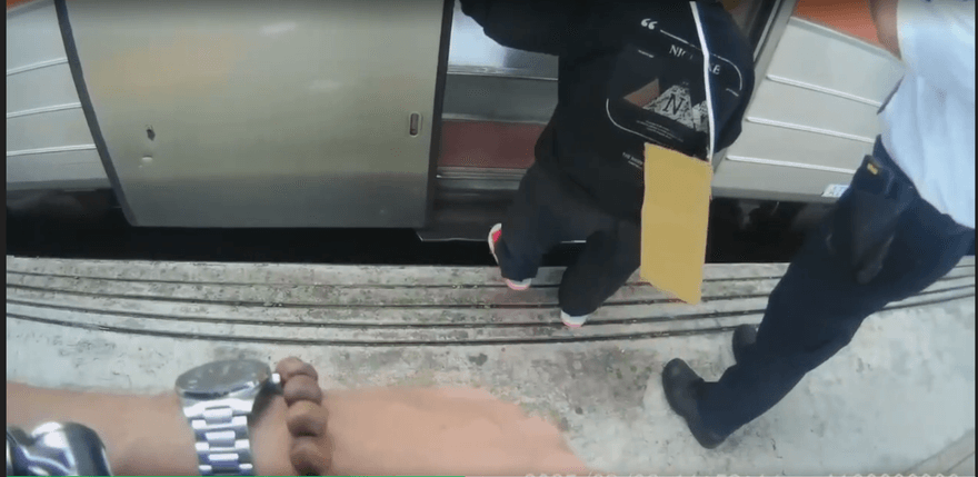 台中老嫗迷路「步行百里」到新竹！暖警協助返家
