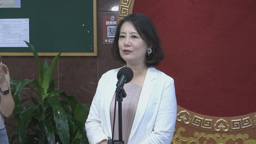 民進黨團連署逼柯建銘下台？吳思瑤：應該沒人敢拿給我