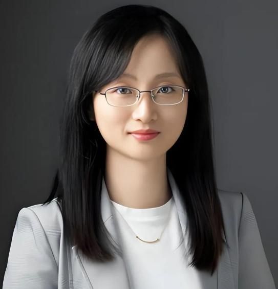 陸南京大學33歲美女教師驚傳離世！消息指不堪壓力「走絕路」
