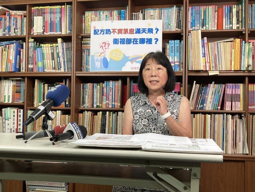 「配方奶=可樂」延燒！　婦團轟衛福部政策「過度強調母乳」