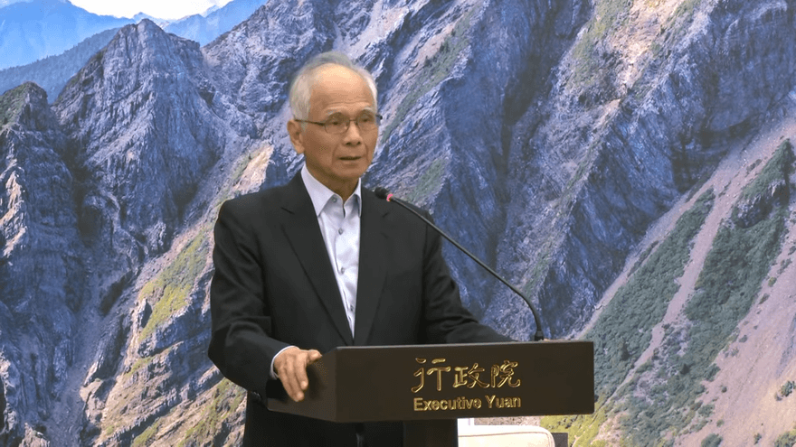 游錫堃送暖卓揆　立法、行政是車子兩輪！一輪出問題怎會順？