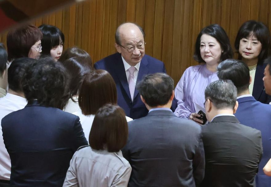 柯建銘「1句話」預告總召保衛戰？綠委直言「留意已決」