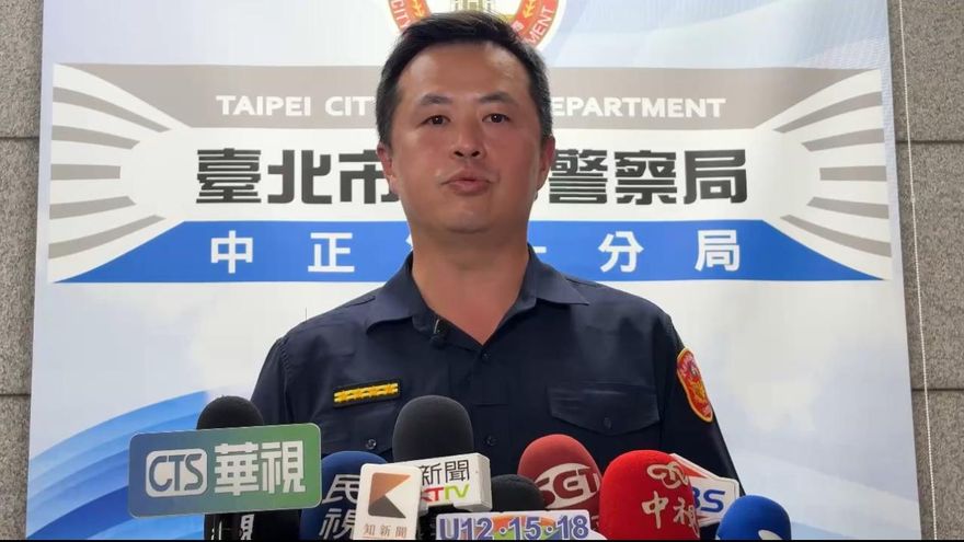 影/民眾黨「走讀」遊行爆衝突　北市警：舉牌7次依法偵辦