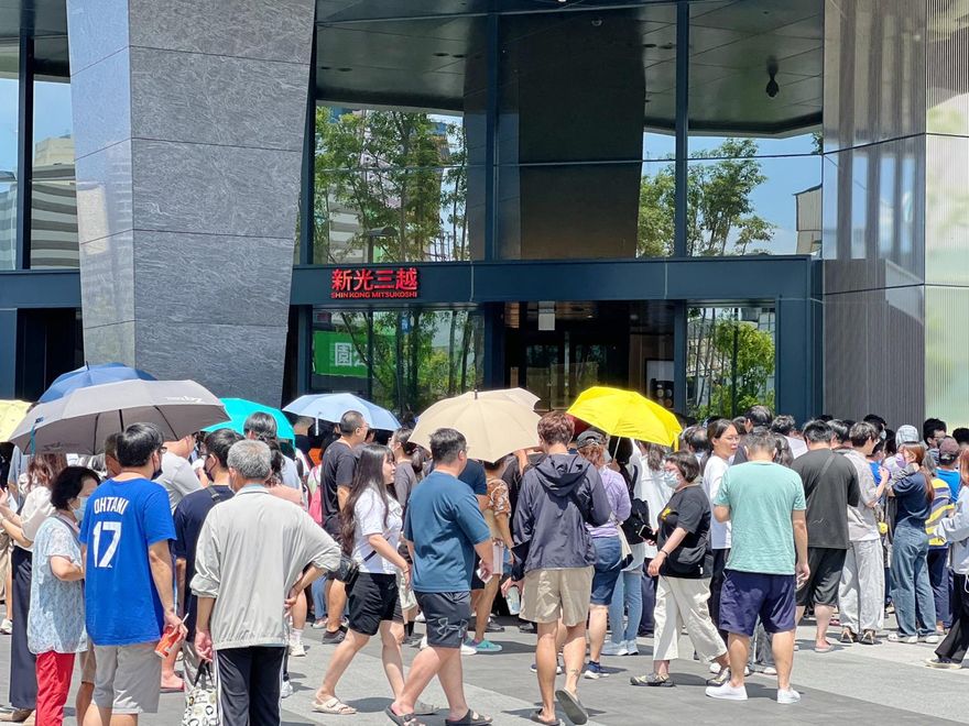 才剛開幕！新光三越小北門店爆「整棟停水」　廁所全屎味