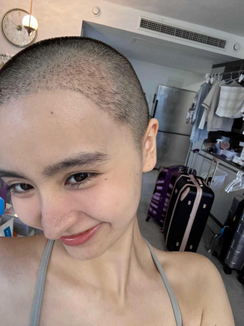 退出演藝圈！金子涵「突剃光頭」粉絲擔憂　家人發聲洩近況