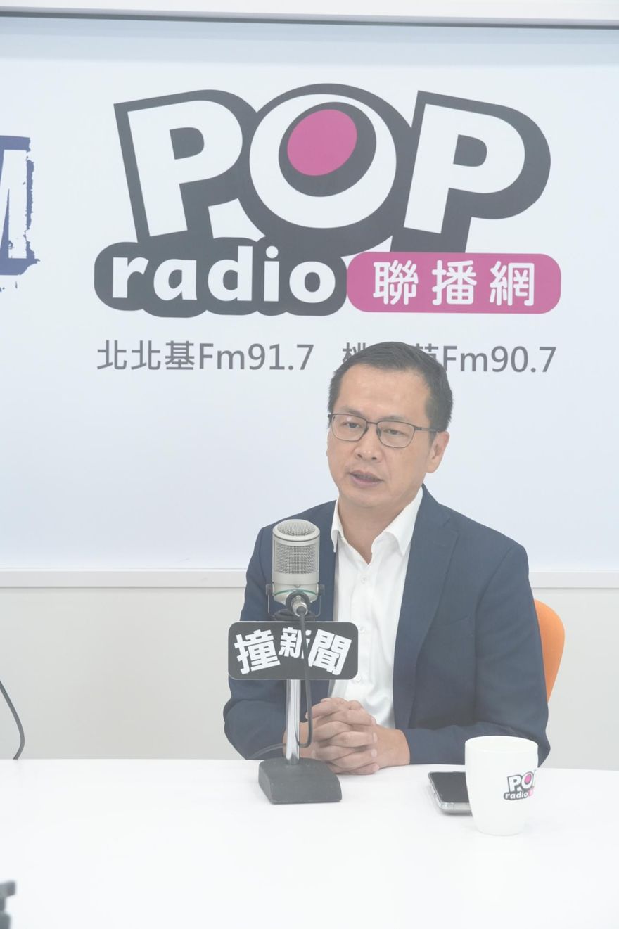 羅智強當面洗臉媒體人　批民進黨拿國家資源養綠媒攻擊在野