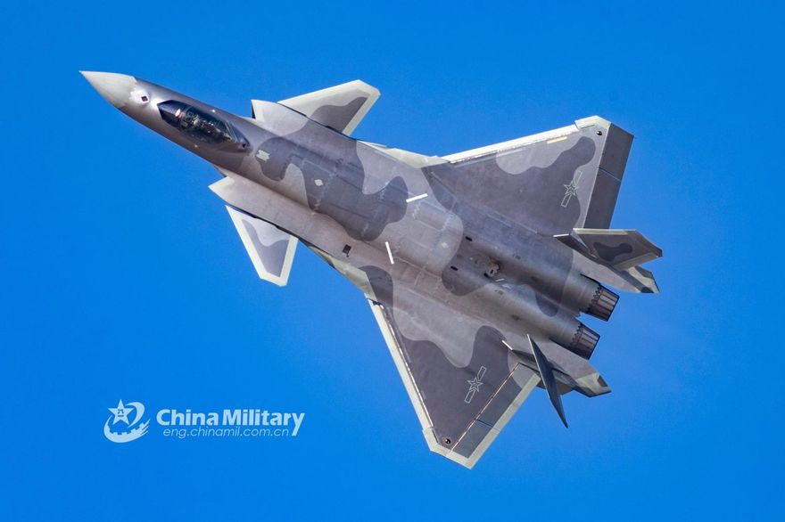 3型殲20匿蹤戰機大閱兵將亮相　帥化民：真正王牌是轟20