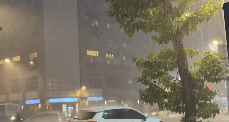 下班尖峰時間雨彈襲市區！台北市府：請民眾多加留意路況