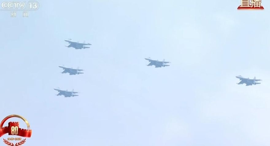 影/陸九三閱兵空中戰力亮相！最新匿蹤戰機「殲-35A」曝光