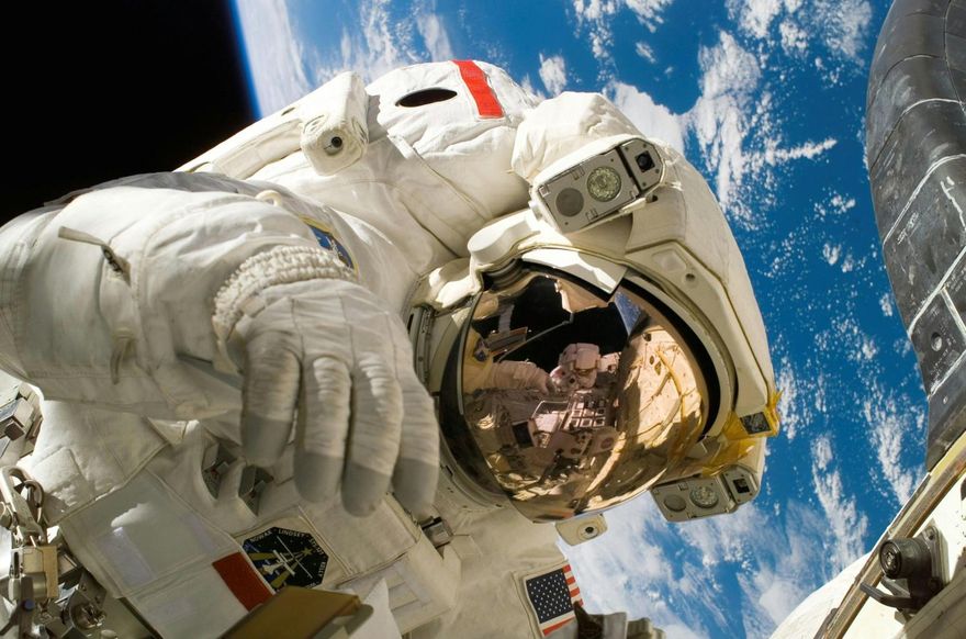 太空騙局！謊稱「太空船遭受攻擊」　日80歲婦人遭騙20萬