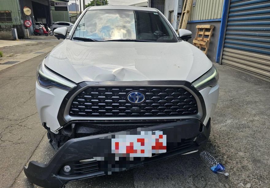 新北泰山汽機車擦撞車禍　騎士重傷送醫搶救
