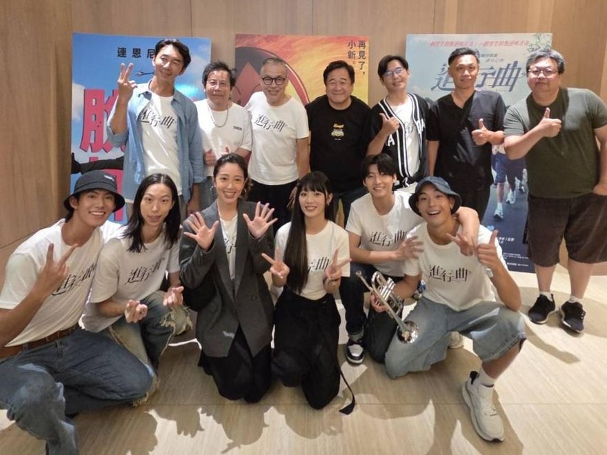 五月天阿信力挺！《進行曲》賣破500萬　黃薇渟合作馬志翔嘴唇發抖