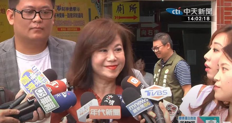 是否會幫柯文哲籌措交保金　邱佩琳：他若有提我會想想