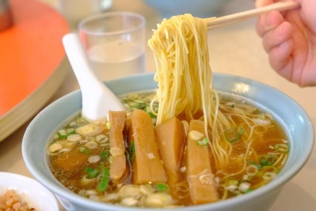 中醫稱「懷孕吃麵」孩子會沒心跳　名醫怒斥：參考文獻在哪