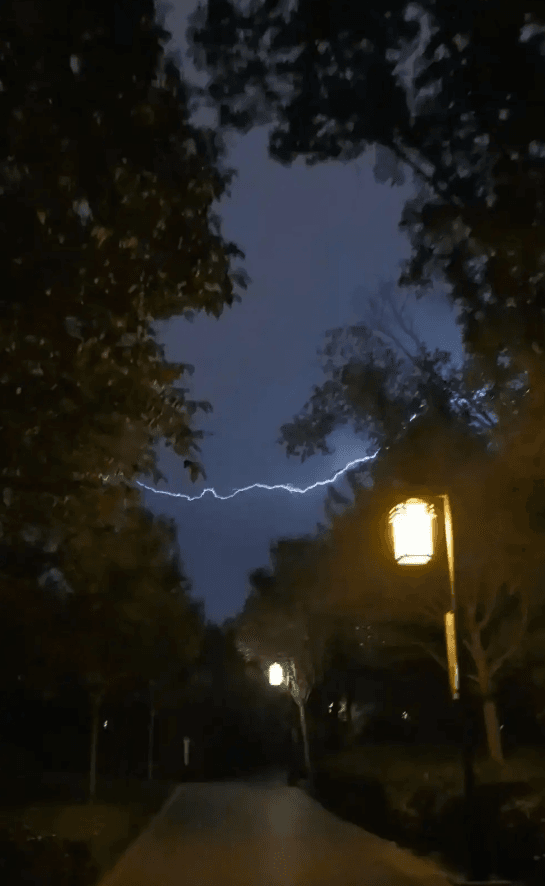 山西突發雷雨！400多人湧急診　竟是「雷暴哮喘」致呼吸困難