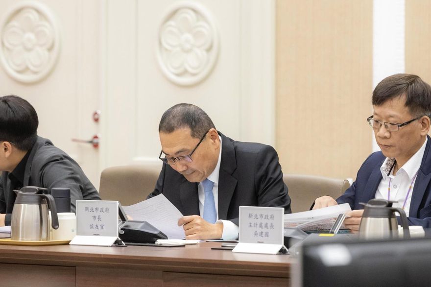 赴政院討論財劃法　侯友宜7字曝新北立場：事權分配講清楚