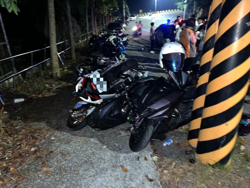 山路驚魂！台中男大生騎車失控狂撞6機車 嚇壞賞夜景民眾